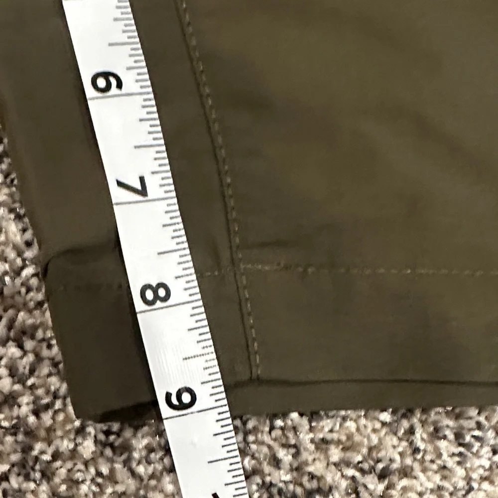 The North Face Men's Belted Paramount Trail Hiking Shorts